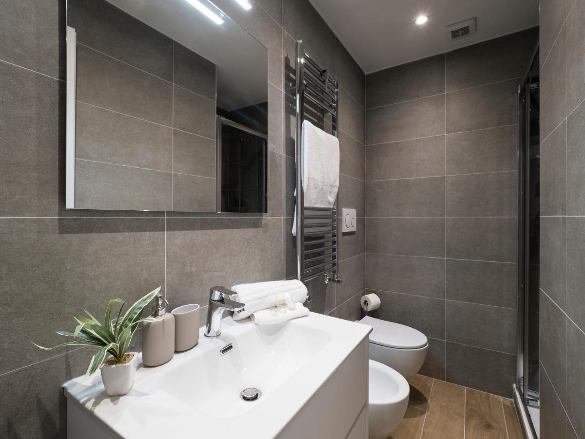 Casa Design Con A/C E Wifi_7 Minuti Ciampino Aeroporto Apartman Kültér fotó