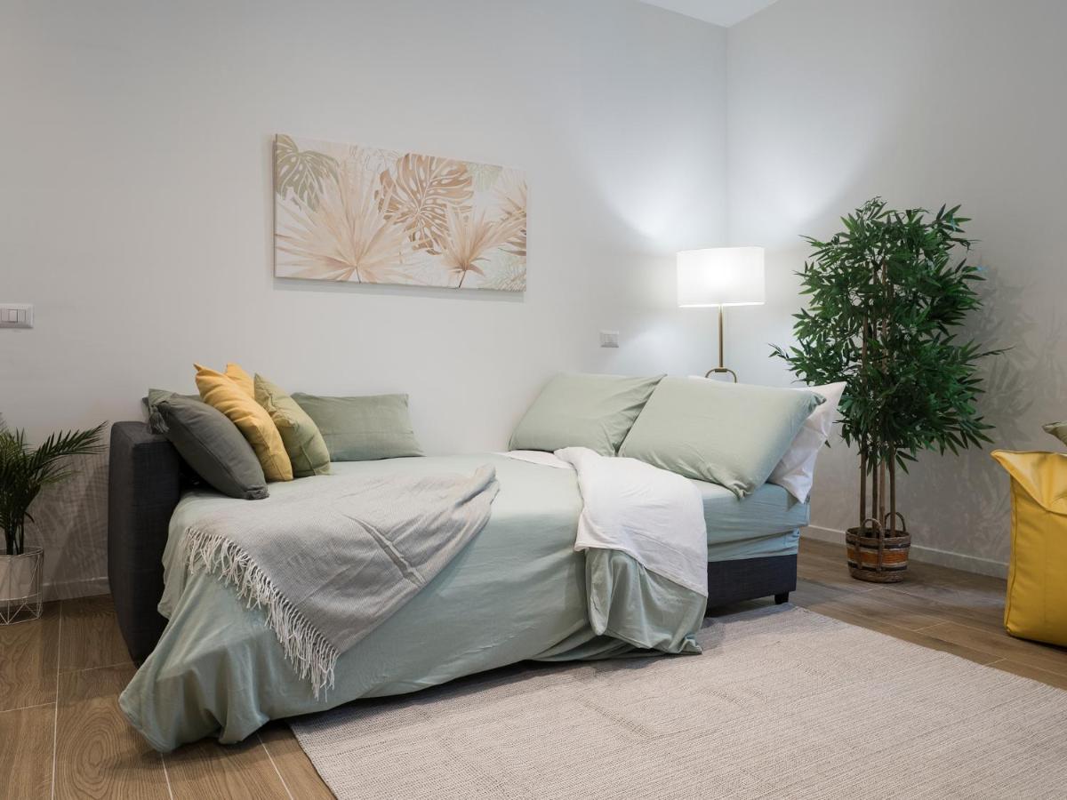 Casa Design Con A/C E Wifi_7 Minuti Ciampino Aeroporto Apartman Kültér fotó