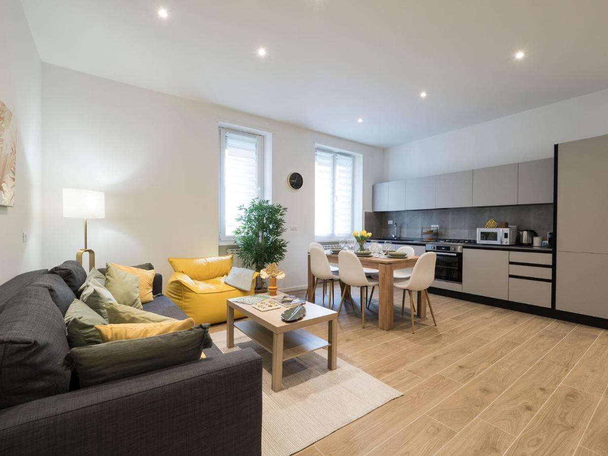 Casa Design Con A/C E Wifi_7 Minuti Ciampino Aeroporto Apartman Kültér fotó